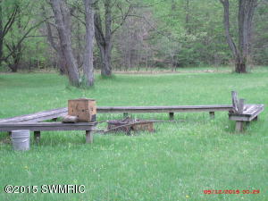 844 48th St, Pullman, MI 49450 photo 7