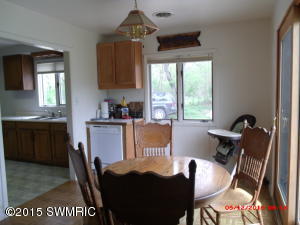 844 48th St, Pullman, MI 49450 photo 12