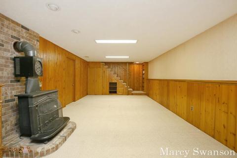 1503 Broadview Dr, Jenison, MI 49428 photo 15