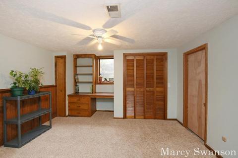 1503 Broadview Dr, Jenison, MI 49428 photo 17
