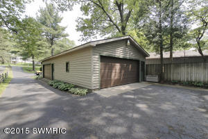 492 E Gull Lake Dr, Augusta, MI 49012 photo 31