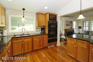 492 E Gull Lake Dr, Augusta, MI 49012 photo 12