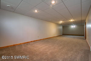 1210 Comstock Dr, Marshall, MI 49068 photo 18