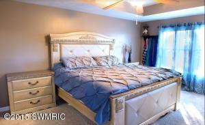 4092 Amazon Dr, Lowell, MI 49331 photo 9