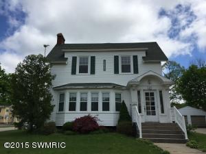 504 S Bridge St, Belding, MI 48809 photo 8