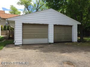 504 S Bridge St, Belding, MI 48809 photo 9