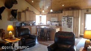 3059 Pine Dr SW, Stanton, MI 48888 photo 7