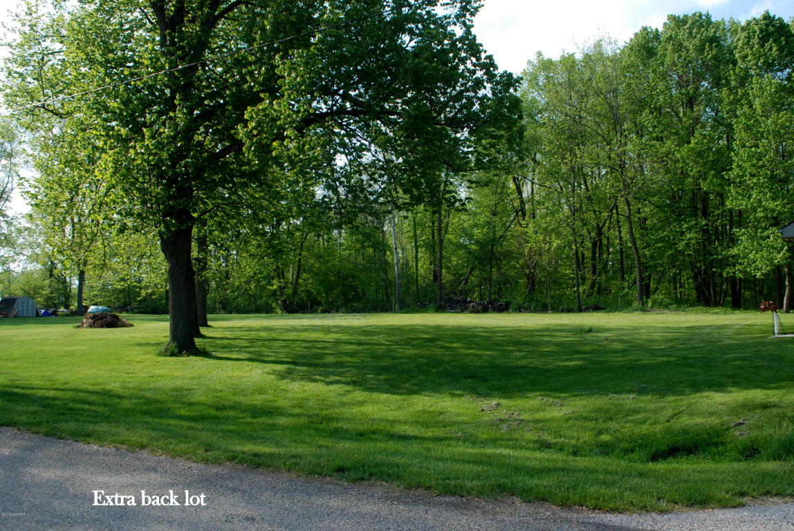 323 Caroline Dr, Coldwater, MI 49036 photo 13