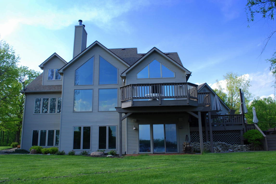 323 Caroline Dr, Coldwater, MI 49036 photo 8