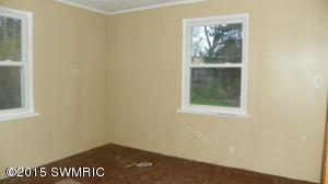 57571 Walnut St, Three Rivers, MI 49093 photo 9