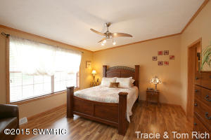 9986 Kehoe Dr NE, Ada, MI 49301 photo 18
