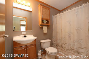 9986 Kehoe Dr NE, Ada, MI 49301 photo 22