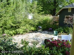 392 Helmer St, Douglas, MI 49406 photo 10