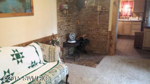 1059 E 88th St, Newaygo, MI 49337 photo 9