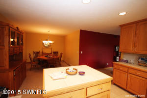 9313 Bailey Dr NE, Ada, MI 49301 photo 10