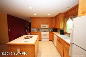 9313 Bailey Dr NE, Ada, MI 49301 photo 9