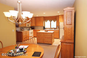 9313 Bailey Dr NE, Ada, MI 49301 photo 14