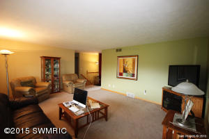 9313 Bailey Dr NE, Ada, MI 49301 photo 7