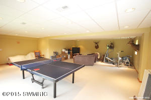 9313 Bailey Dr NE, Ada, MI 49301 photo 33