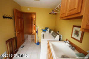 9313 Bailey Dr NE, Ada, MI 49301 photo 27