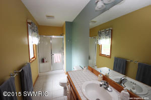 9313 Bailey Dr NE, Ada, MI 49301 photo 20