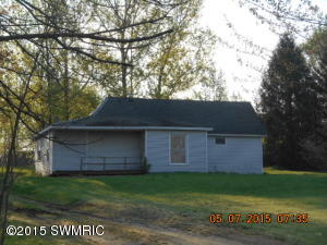 3090 E 128th St, Grant, MI 49327 photo 1