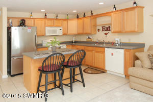 116 Starr Rd, Plainwell, MI 49080 photo 5