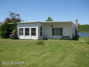 20003 16 Mile Rd, Marshall, MI 49068 photo 1