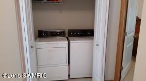 4586 N Pine Ave, Mears, MI 49436 photo 17