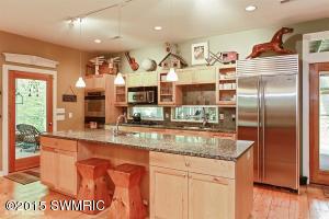 7982 Barbaras Way, Harbert, MI 49115 photo 2