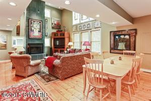 7982 Barbaras Way, Harbert, MI 49115 photo 4