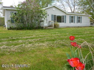 4248 26th St, Dorr, MI 49323 photo 1
