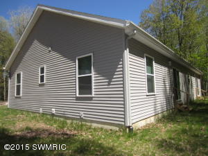 277 N Bear Trak, White Cloud, MI 49349 photo 7