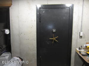 277 N Bear Trak, White Cloud, MI 49349 photo 33