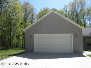 277 N Bear Trak, White Cloud, MI 49349 photo 18