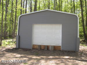 277 N Bear Trak, White Cloud, MI 49349 photo 12