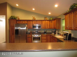 277 N Bear Trak, White Cloud, MI 49349 photo 3