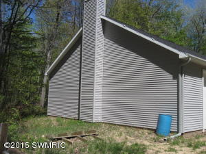 277 N Bear Trak, White Cloud, MI 49349 photo 11