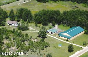 2808 E Decker, Custer, MI 49405 photo 1