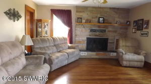 3813 Palmer Rd, Belding, MI 48809 photo 4