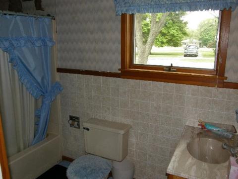 1431 E Preuss Rd, Manistee, MI 49660 photo 9
