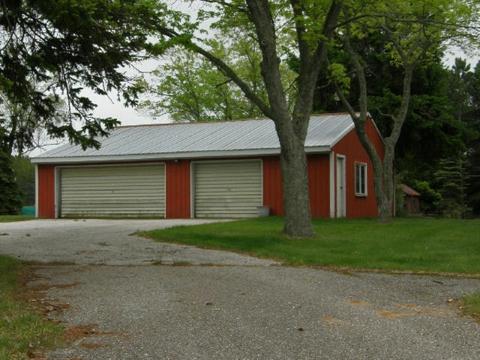 1431 E Preuss Rd, Manistee, MI 49660 photo 2