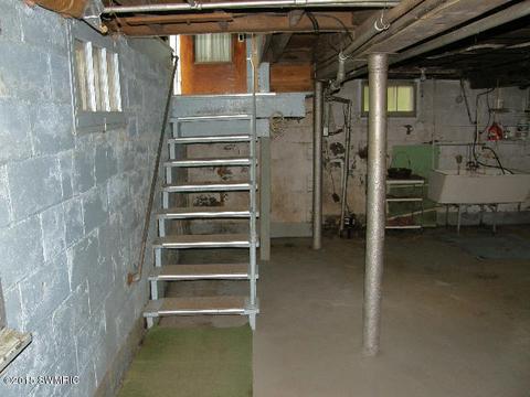 1431 E Preuss Rd, Manistee, MI 49660 photo 31