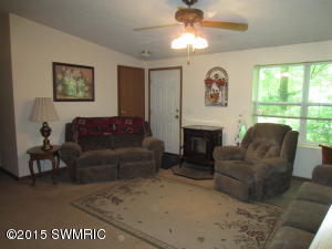13577 S Willow Ave, Grant, MI 49327 photo 18