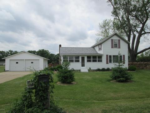 52258 Silver St, Three Rivers, MI 49093 photo 1