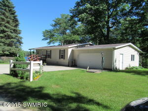 6829 E Dennis Dr, Walkerville, MI 49459 photo 1