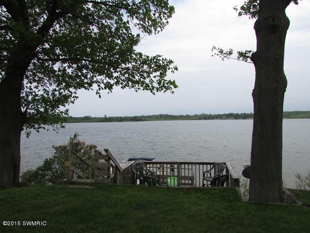 5481 N Shore Dr, Sears, MI 49679 photo 2
