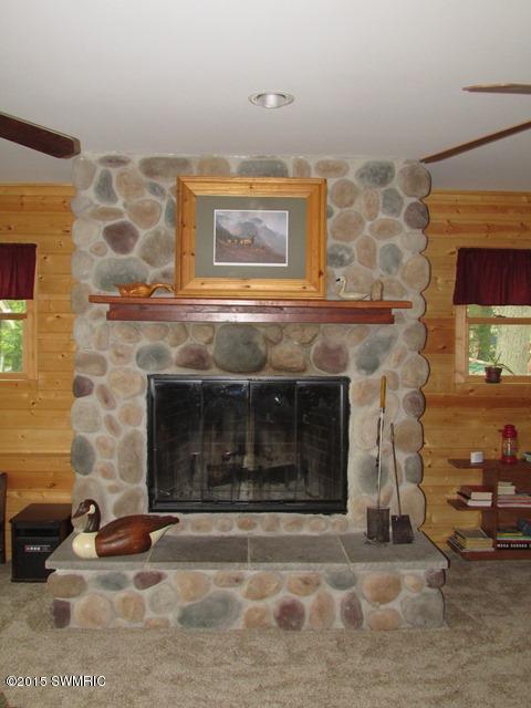 5481 N Shore Dr, Sears, MI 49679 photo 10