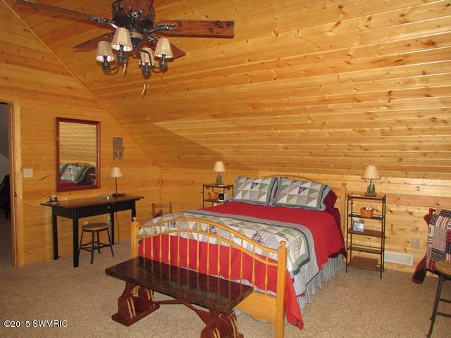 5481 N Shore Dr, Sears, MI 49679 photo 8