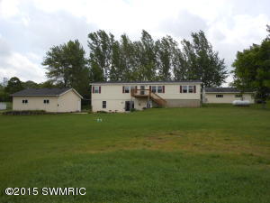 1917 138th Ave, Dorr, MI 49323 photo 3